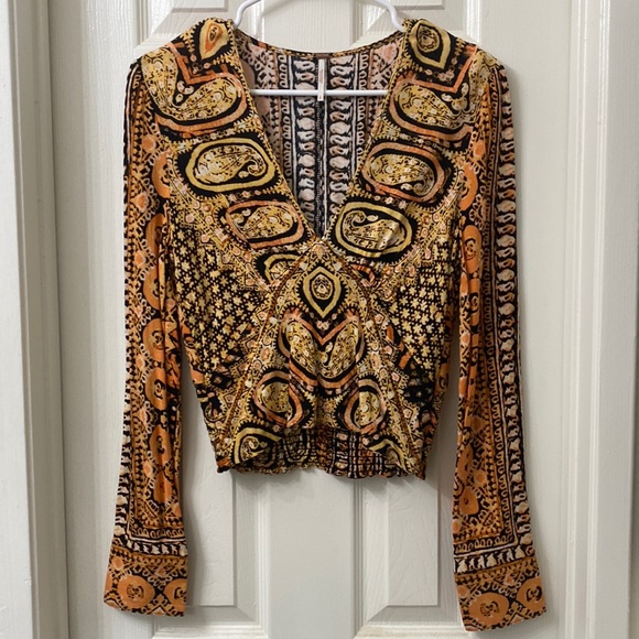 🧡Free People🧡Cropped Printed Top - Picture 3 of 12